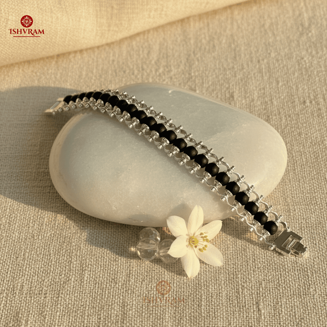Karungali Bracelet – Natural Protective Charm
